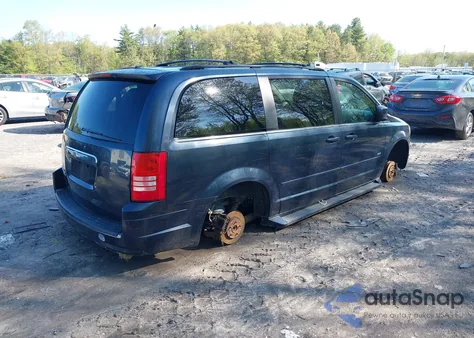 2008 Chrysler Town & Country Touring from USA, damaged, VIN 2A8HR54P38R840751